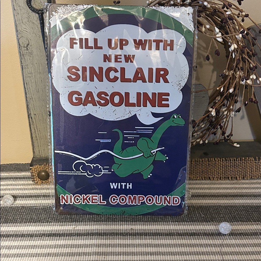 Sinclair Gasoline Metal Sign